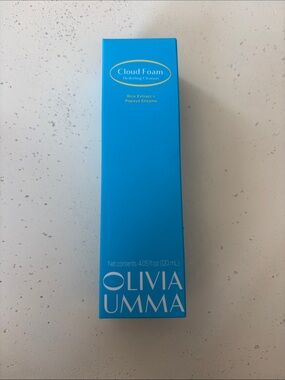 Cloud Foam Hydrating Cleanser